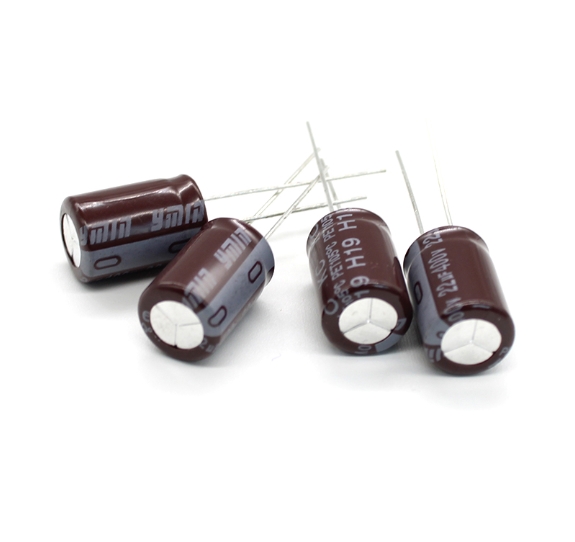 <b>永铭400v 22μf氮化镓专用电解电容</b>